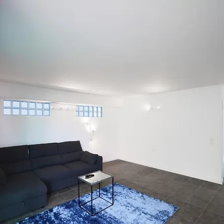 El Cubo Loco Villa